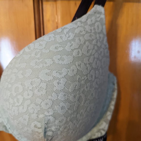 Victoria's Secret PINK Push Up - Picture 5 of 13